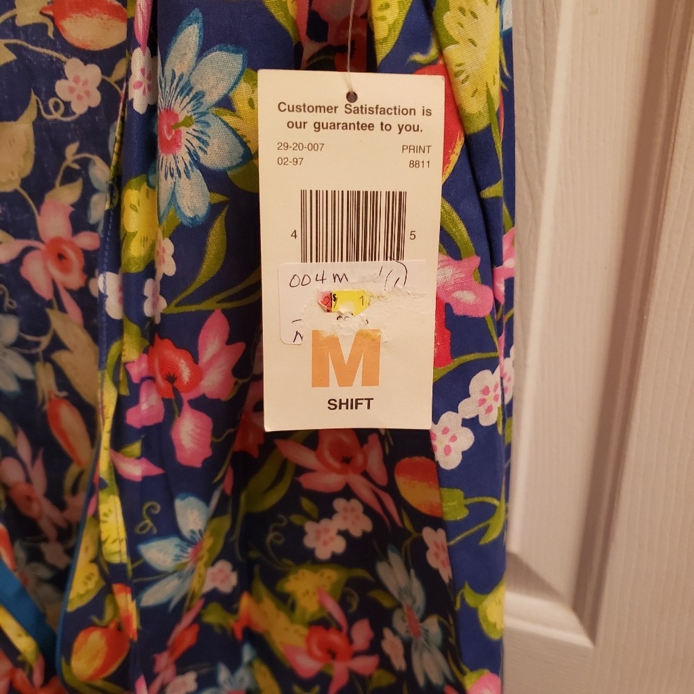 NWT Simply basic dress. - Picture 5 of 9